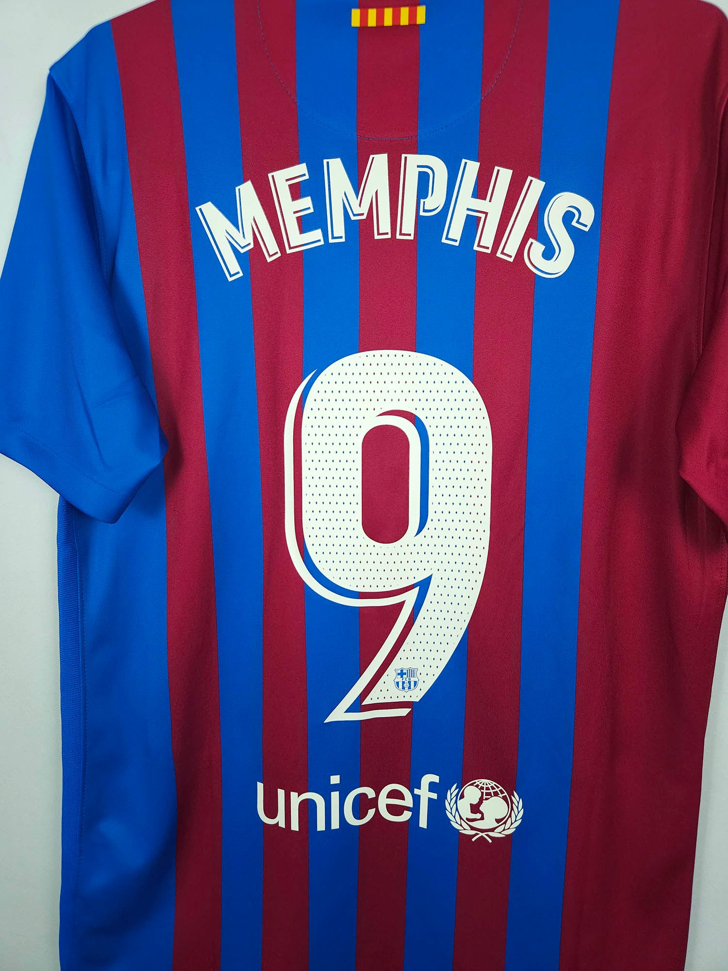 2021-22 Barcelona Thuisshirt Memphis #9