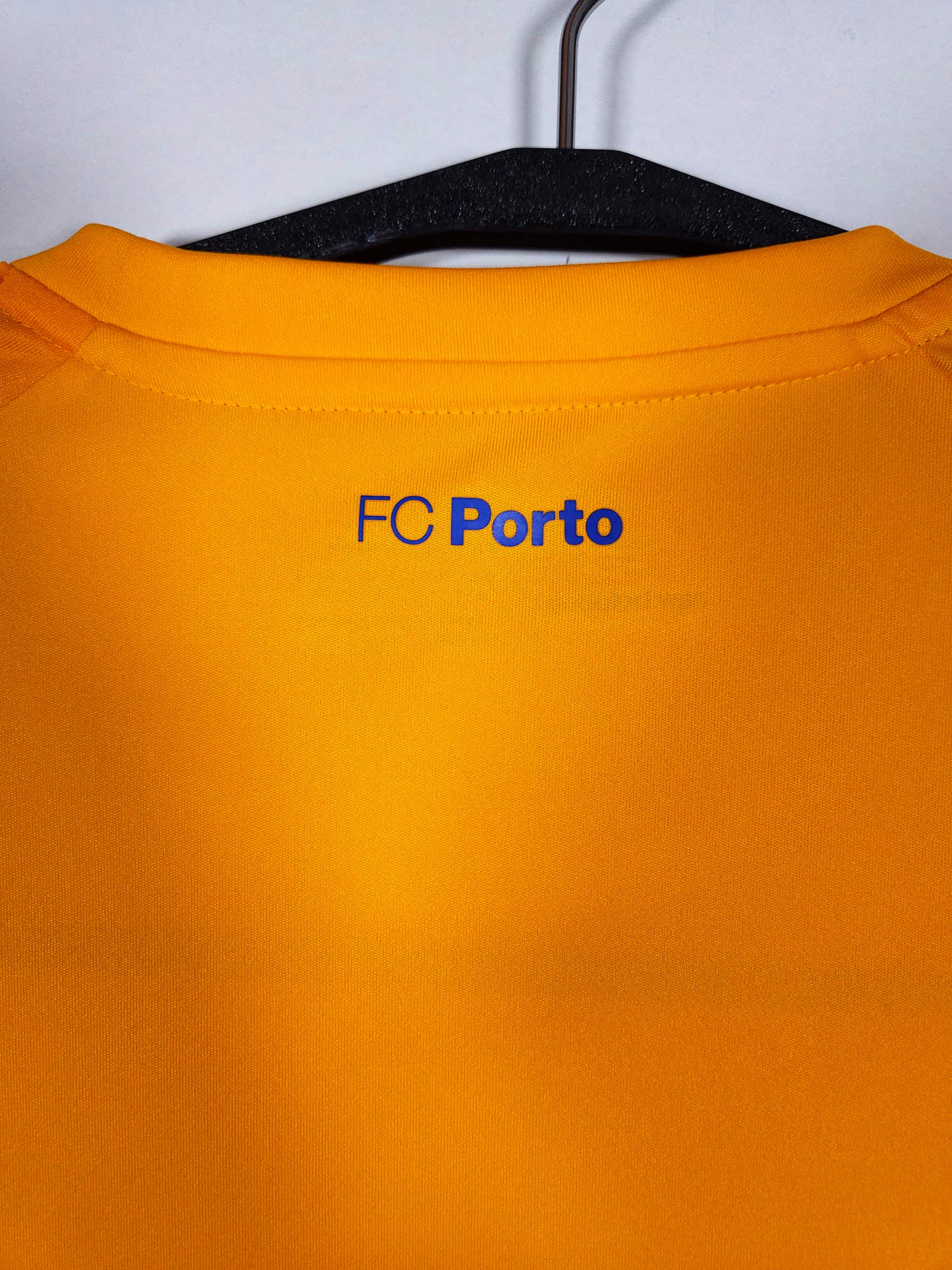 2024-25 Porto Pre-Match Shirt