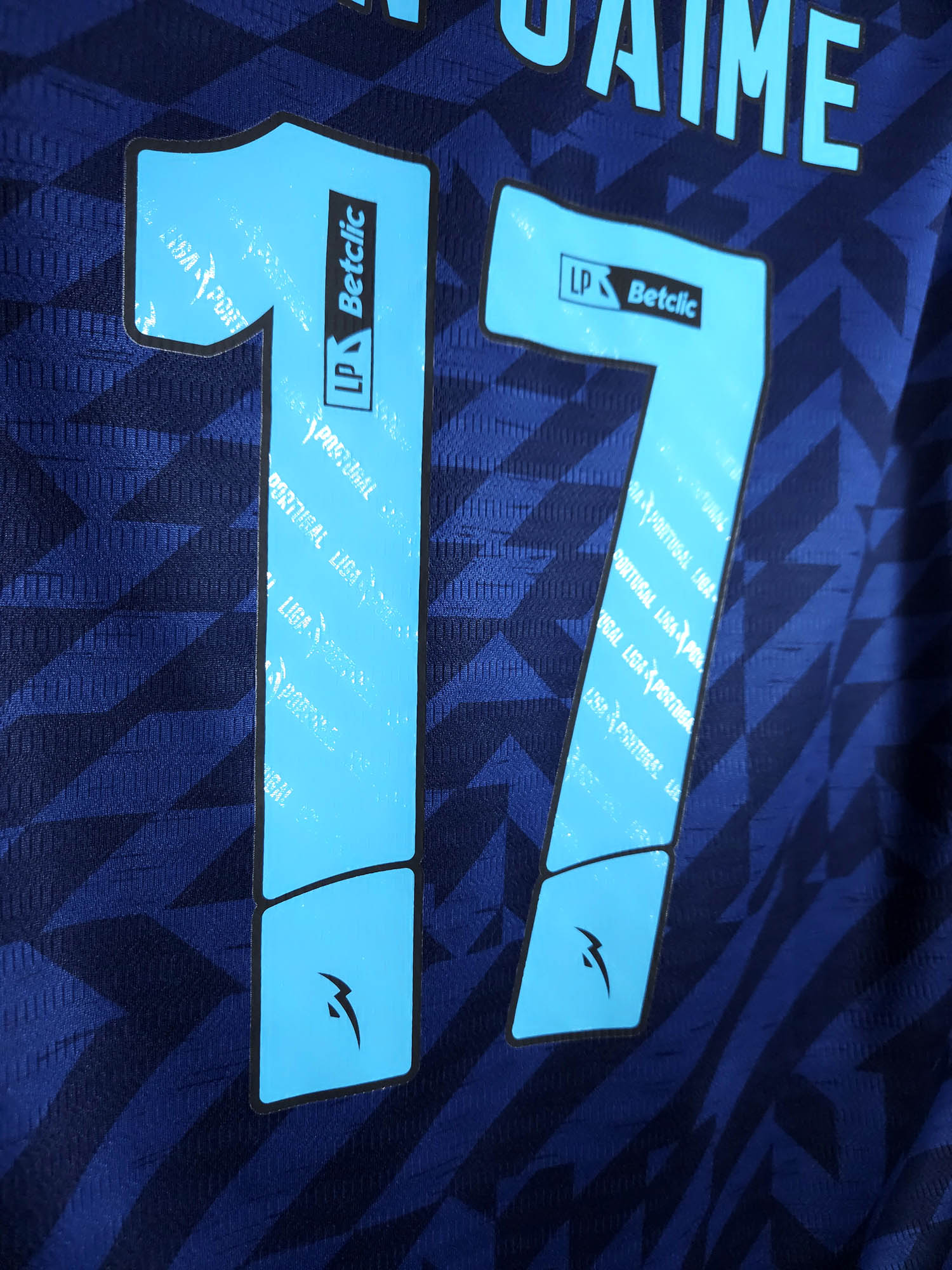2024-25 Porto Third Shirt Iván Jaime #17 - detailed view