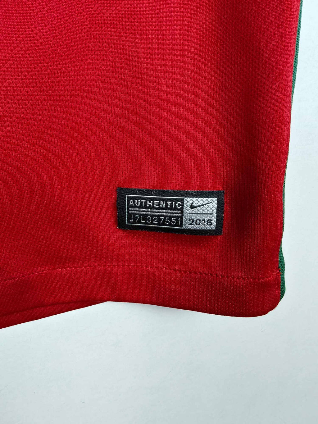 2016-17 Portugal Home Shirt Ronaldo #7 - detailed view