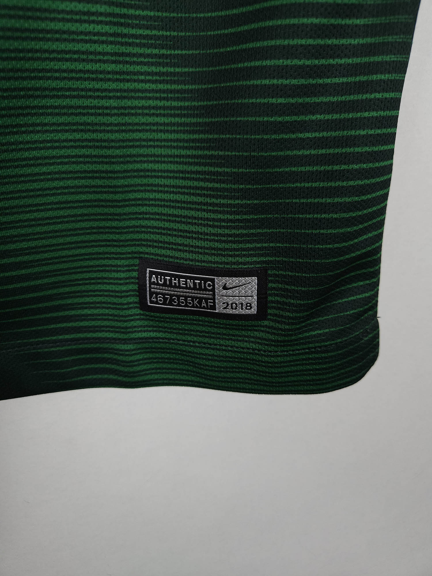 2018-19 Wolfsburg Thuisshirt Weghorst #9