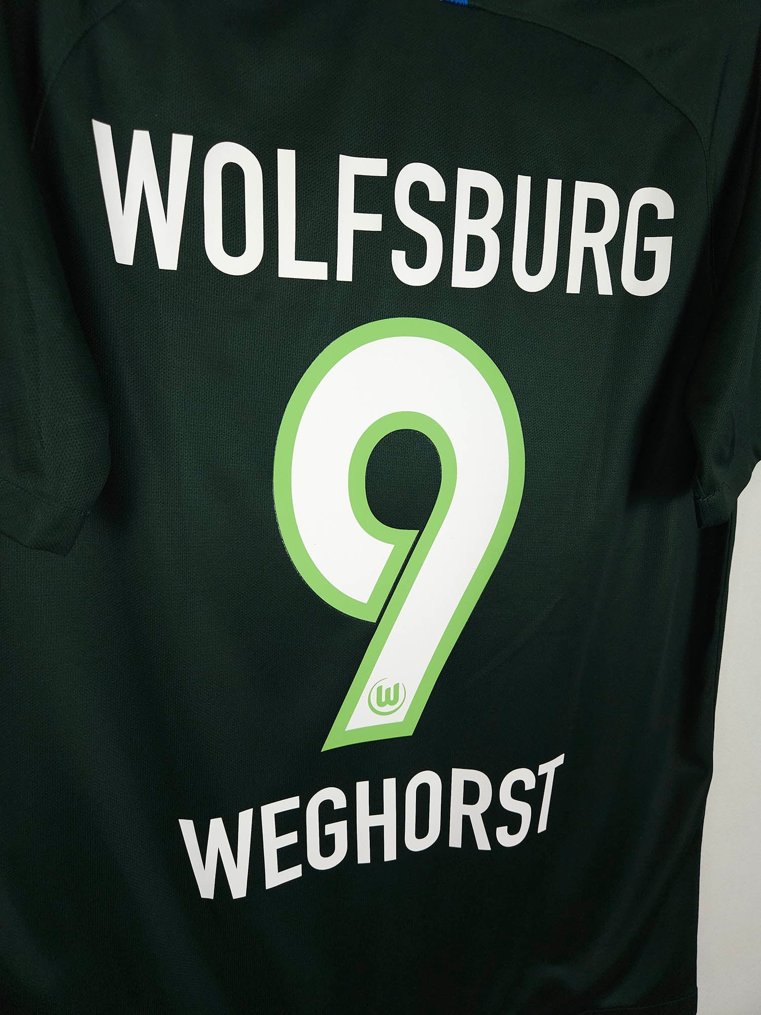 2018-19 Wolfsburg Thuisshirt Weghorst #9
