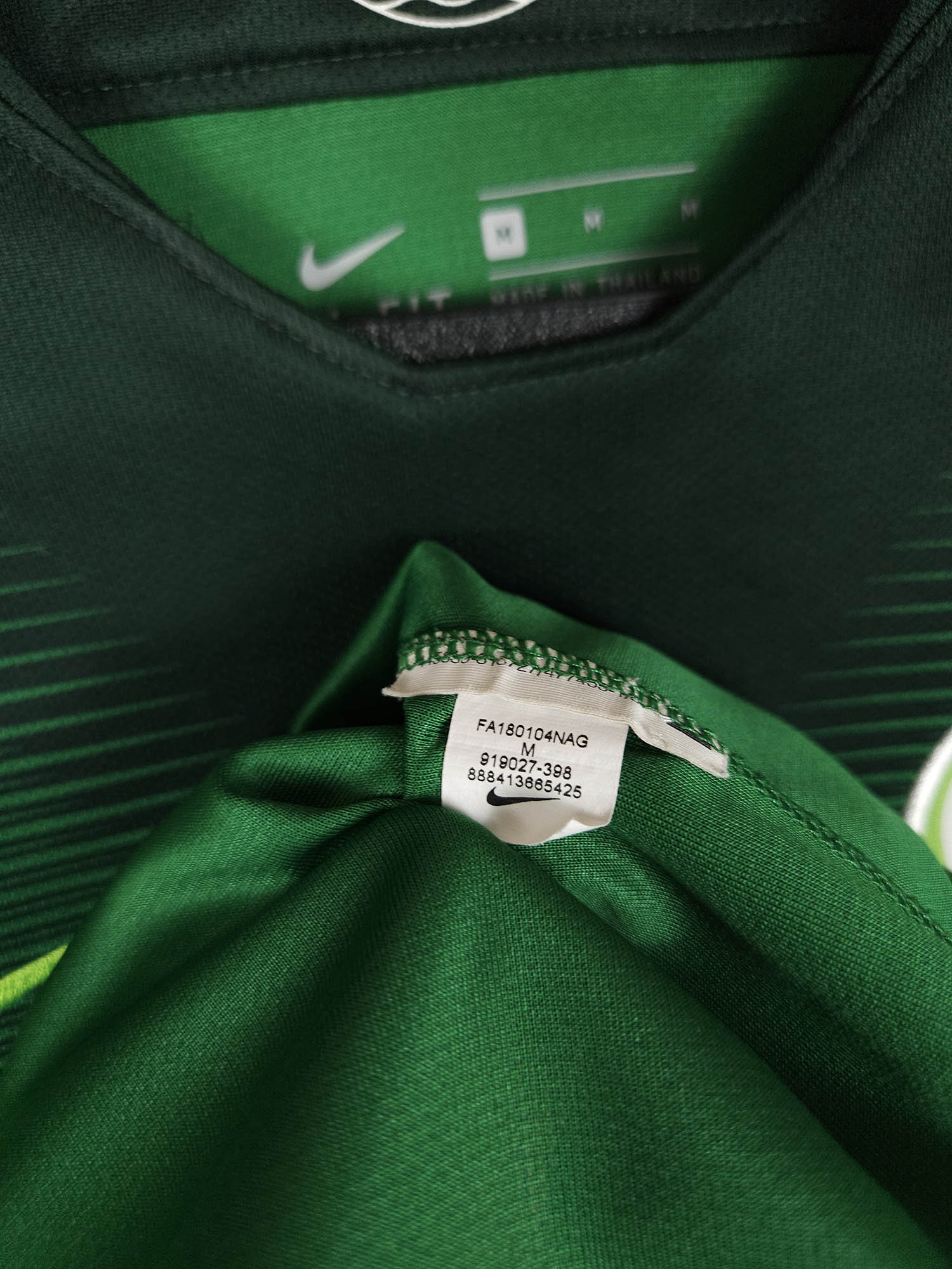 2018-19 Wolfsburg Thuisshirt Weghorst #9