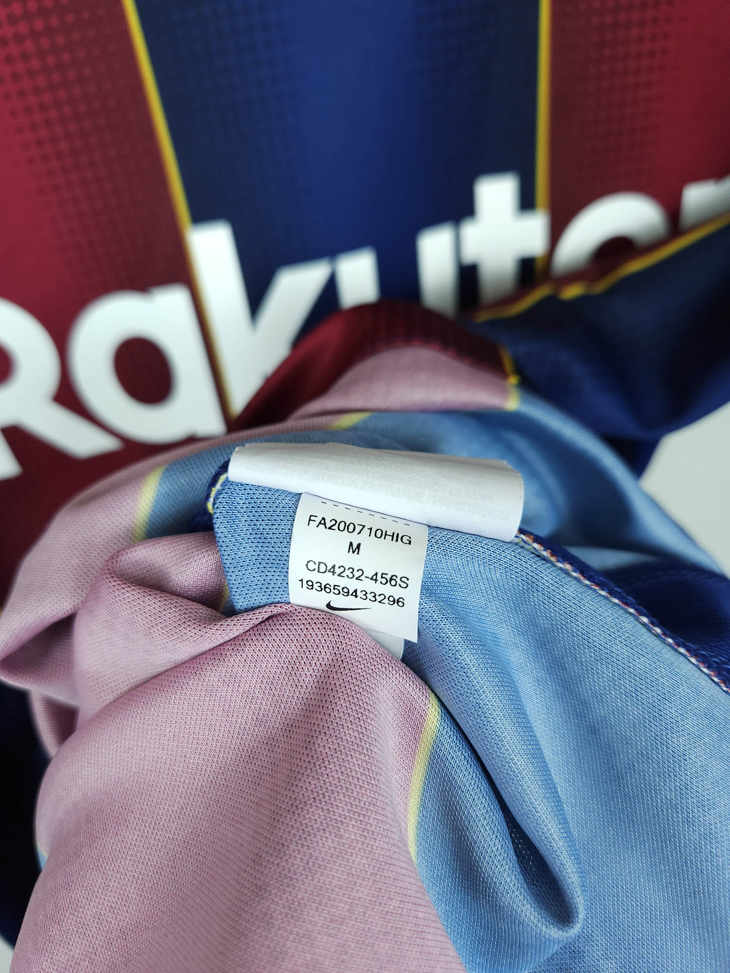2020-21 Barcelona Home Shirt Messi #10 - detailed view
