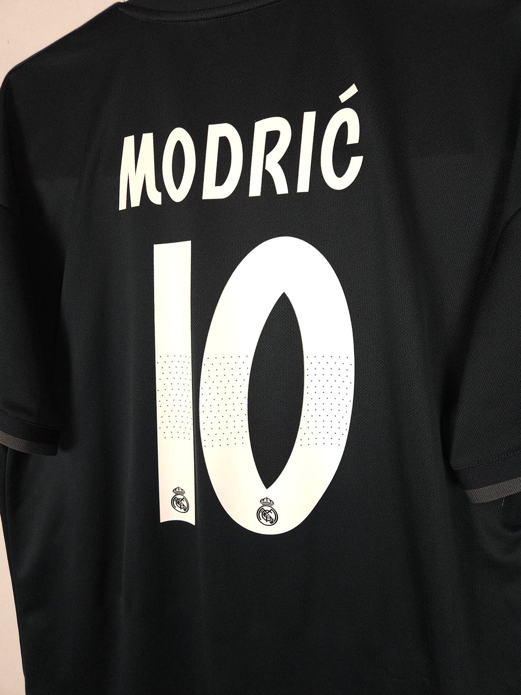 2018-19 Real Madrid uitshirt Modrić #10