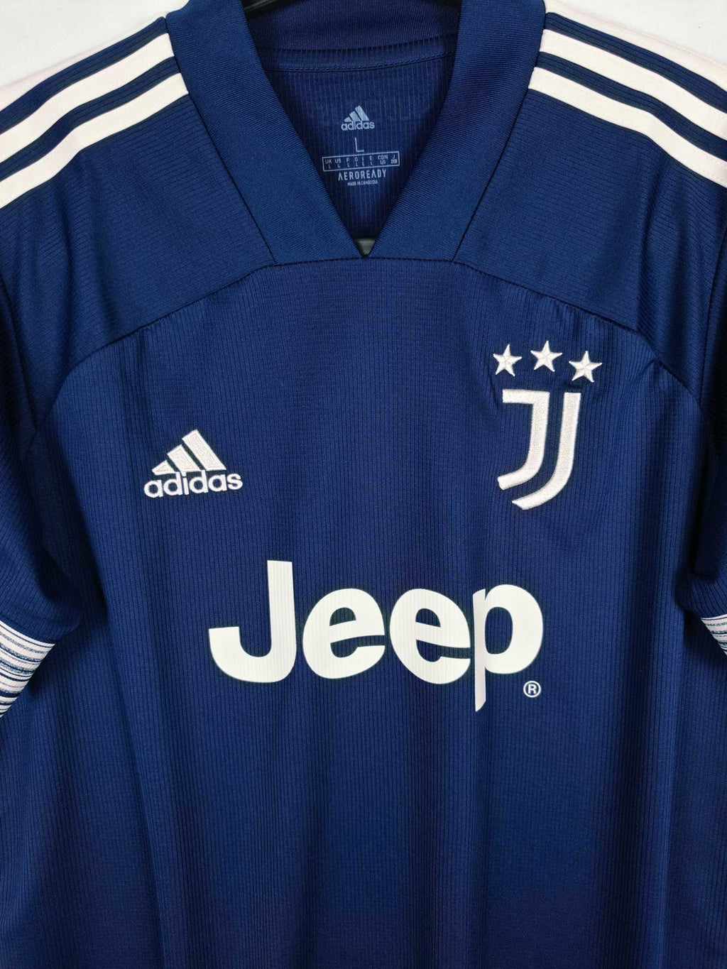 2020-21 Juventus Away Shirt - detailed view
