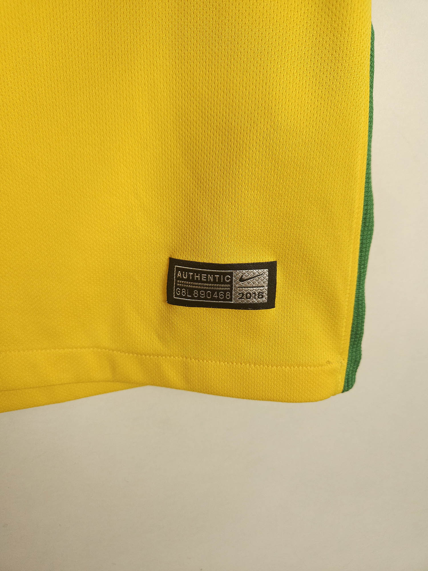 2016-17 Brazil Home Shirt