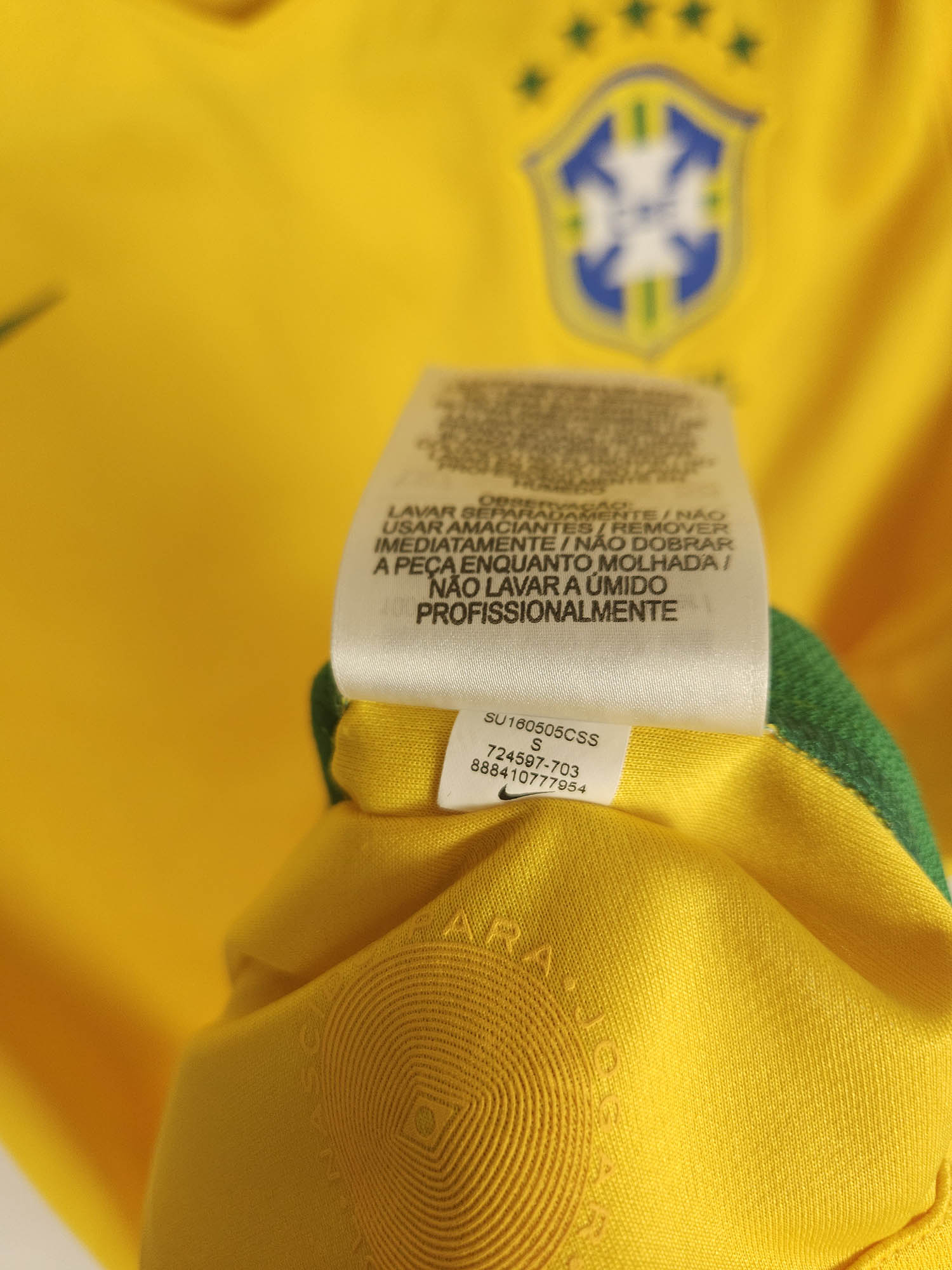 2016-17 Brazil Home Shirt