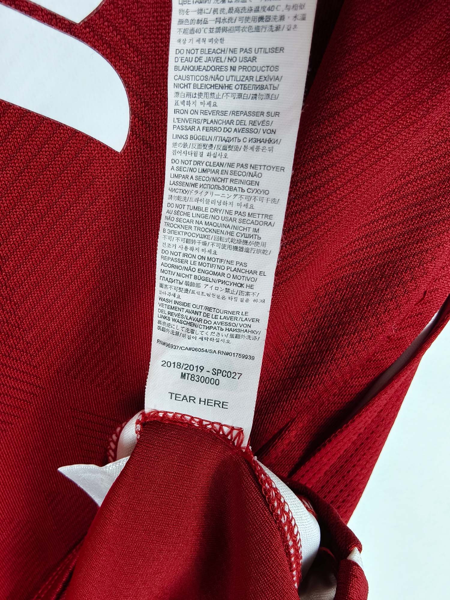 2018-19 Liverpool thuisshirt M. Salah #11
