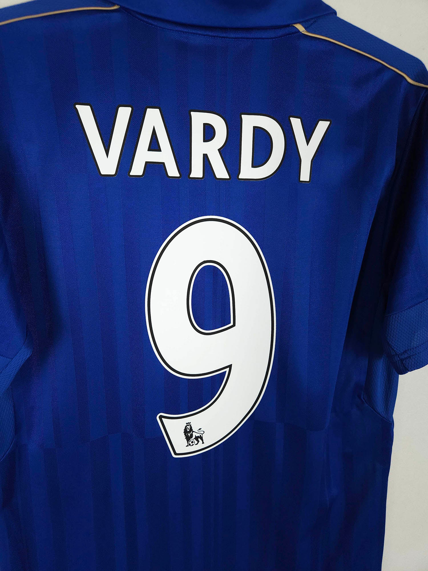 2016-17 Leicester City thuisshirt Vardy #9