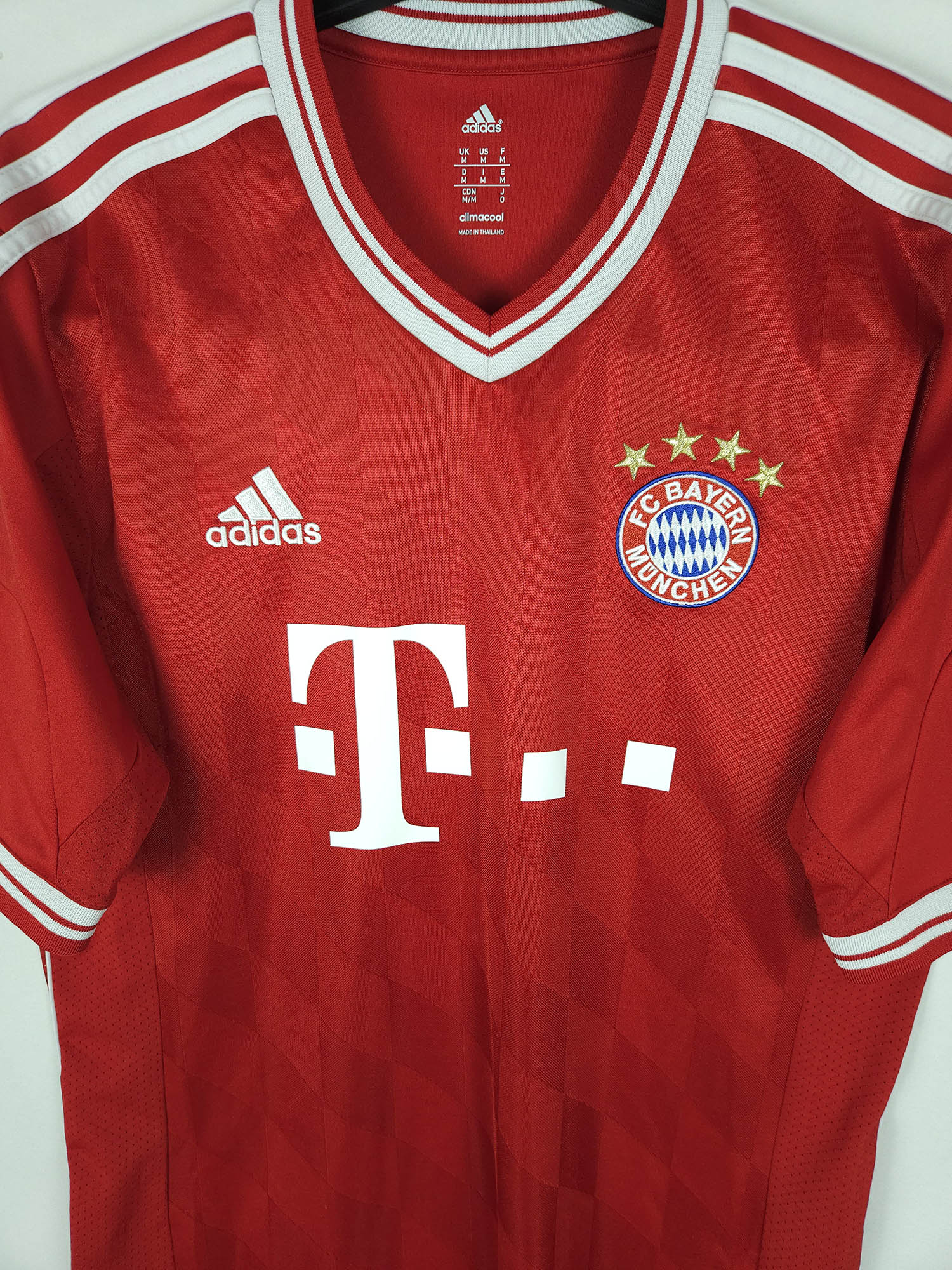 2013-14 Bayern München thuisshirt Robben #10