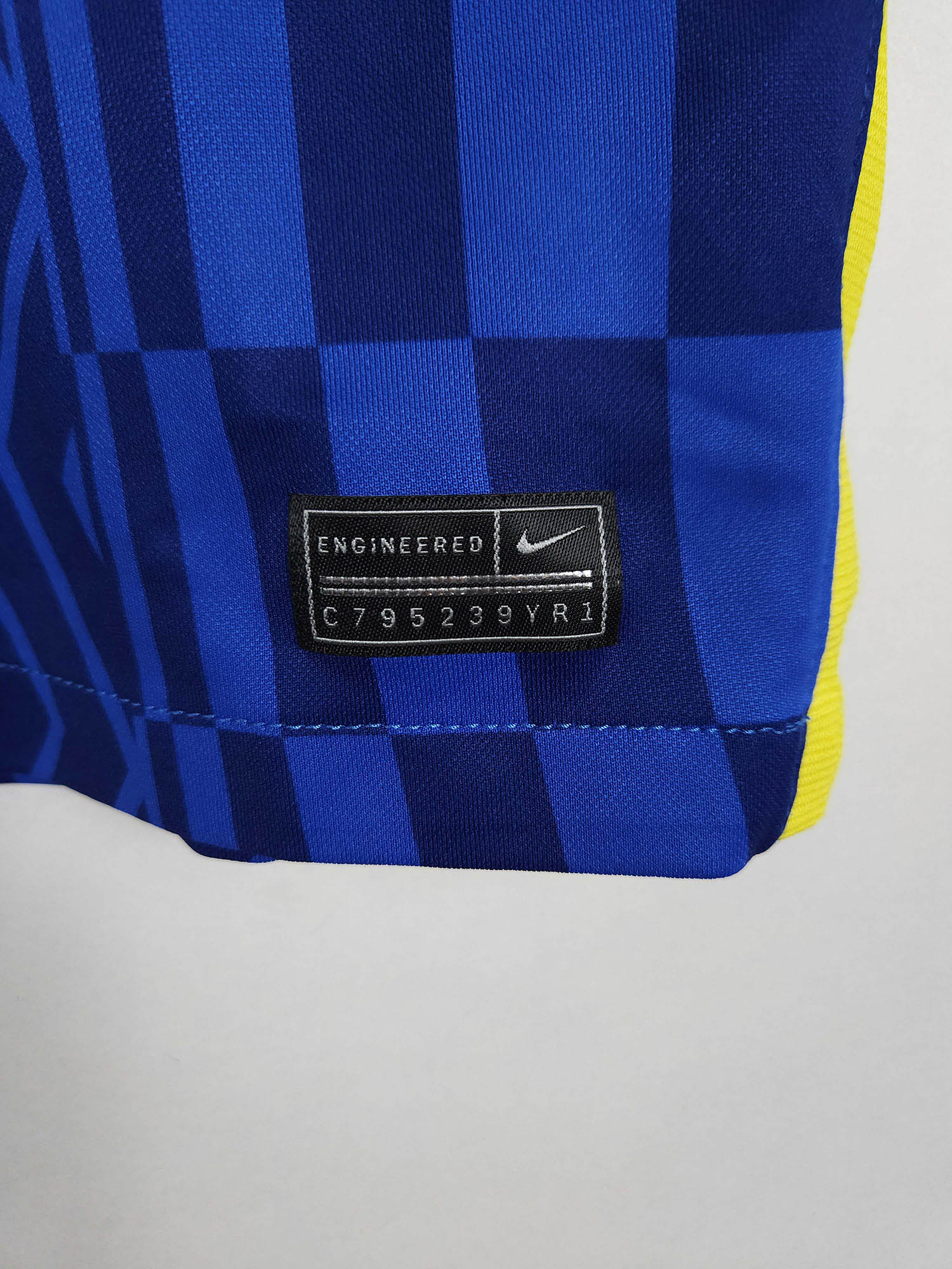 2021-22 Chelsea thuisshirt Mount #19