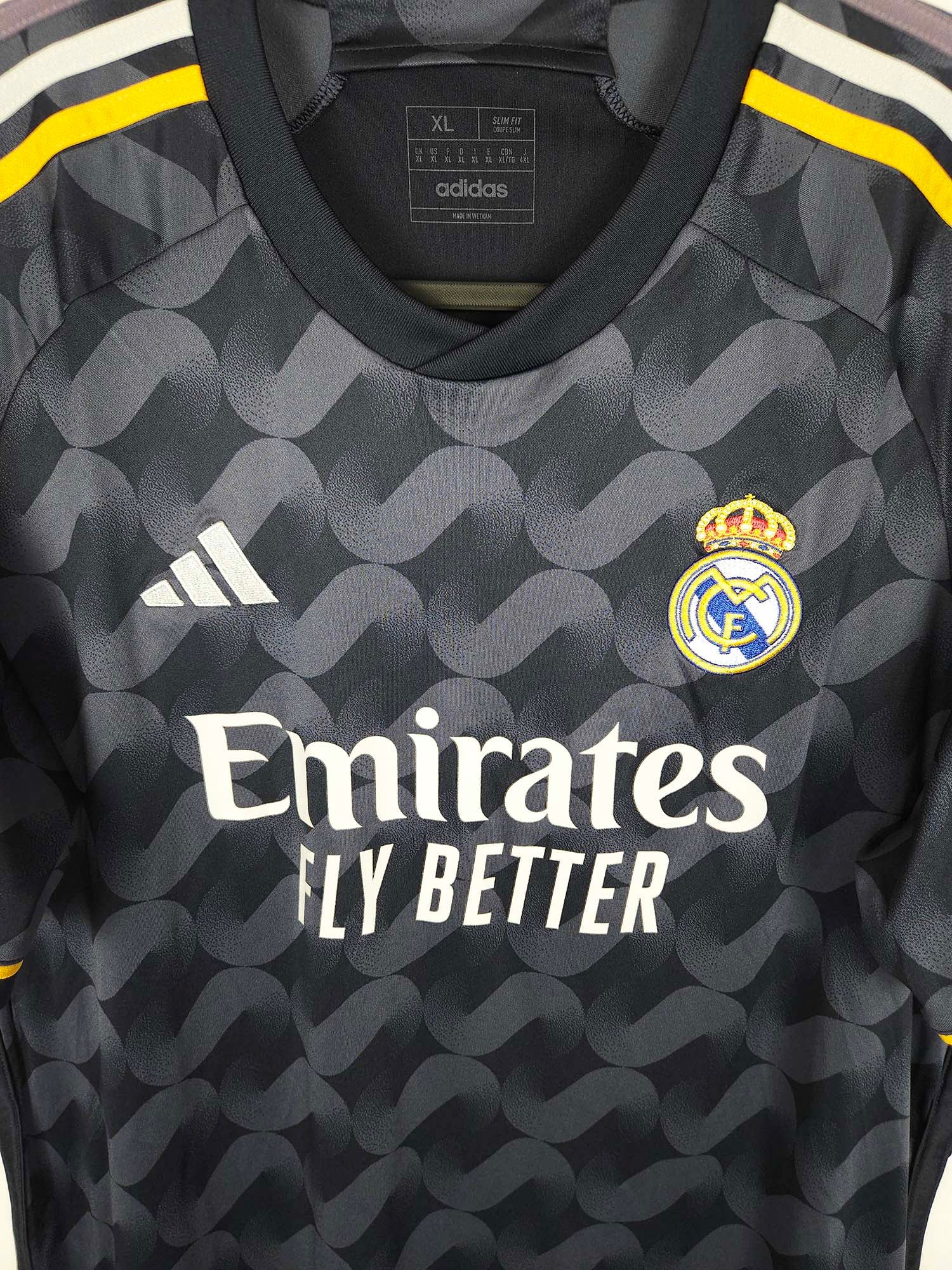 2023-24 Real Madrid uitshirt