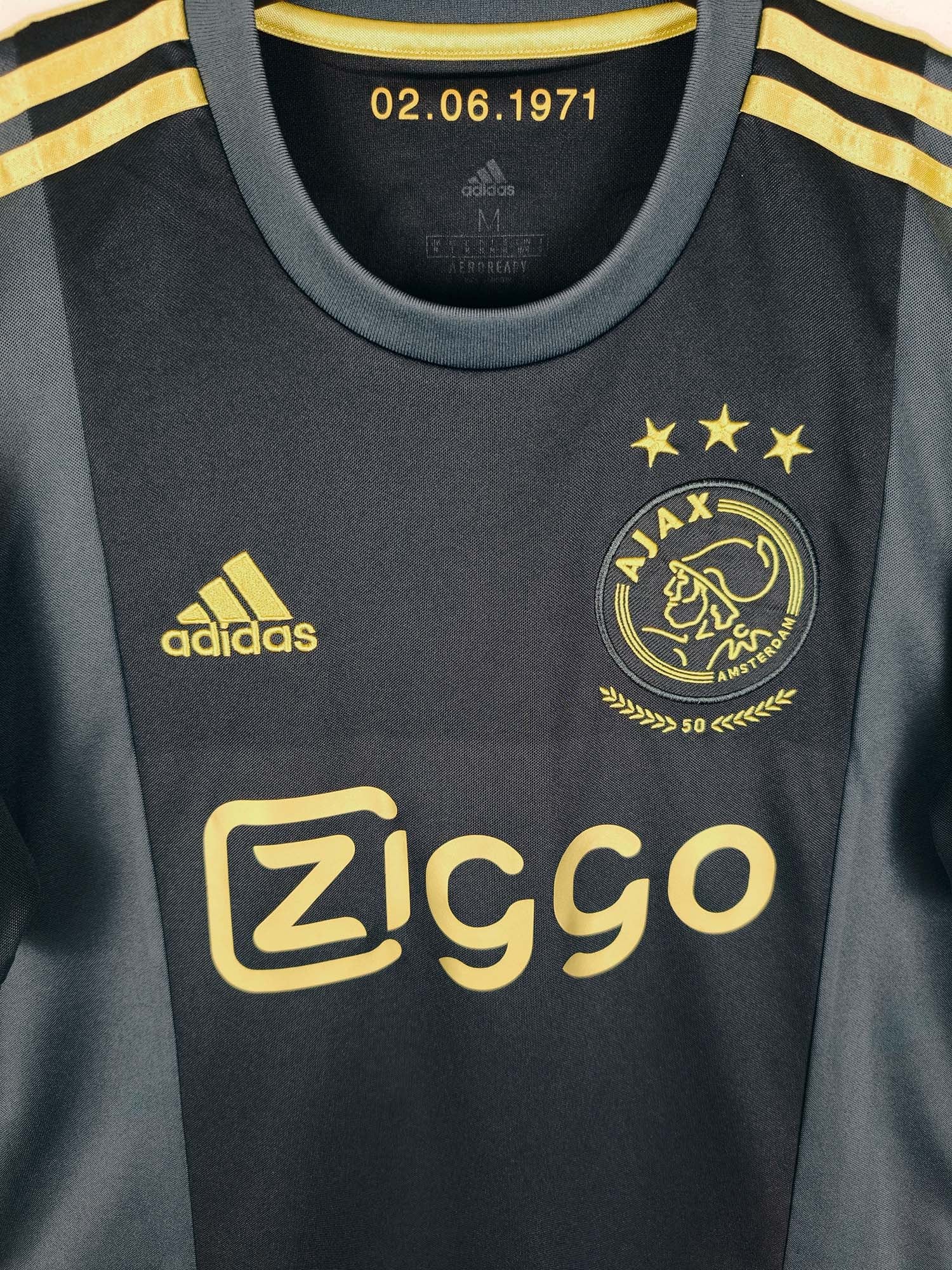 2020-21 Ajax derde shirt Traoré #23