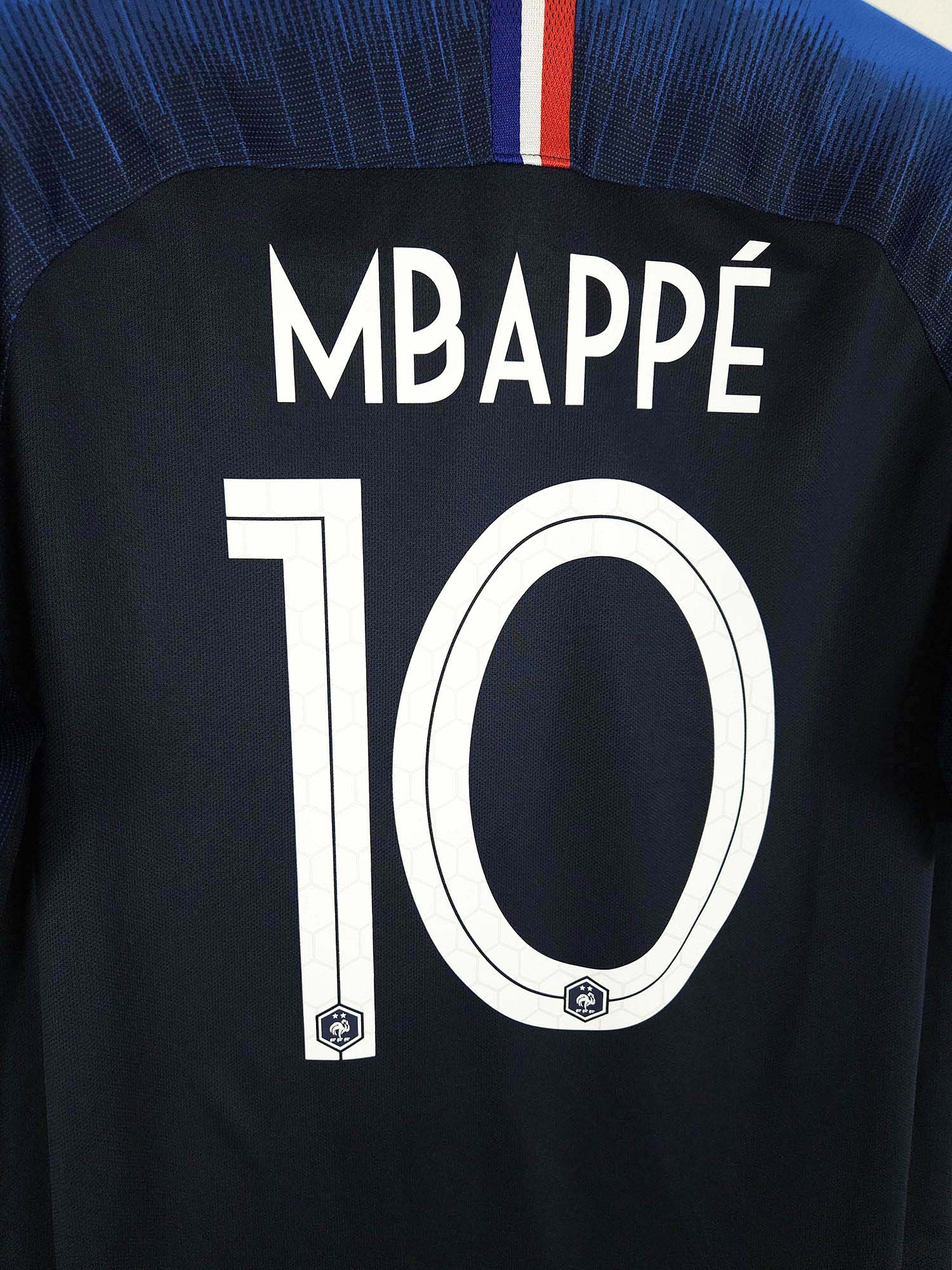 2018-19 Frankrijk thuisshirt Mbappé #10