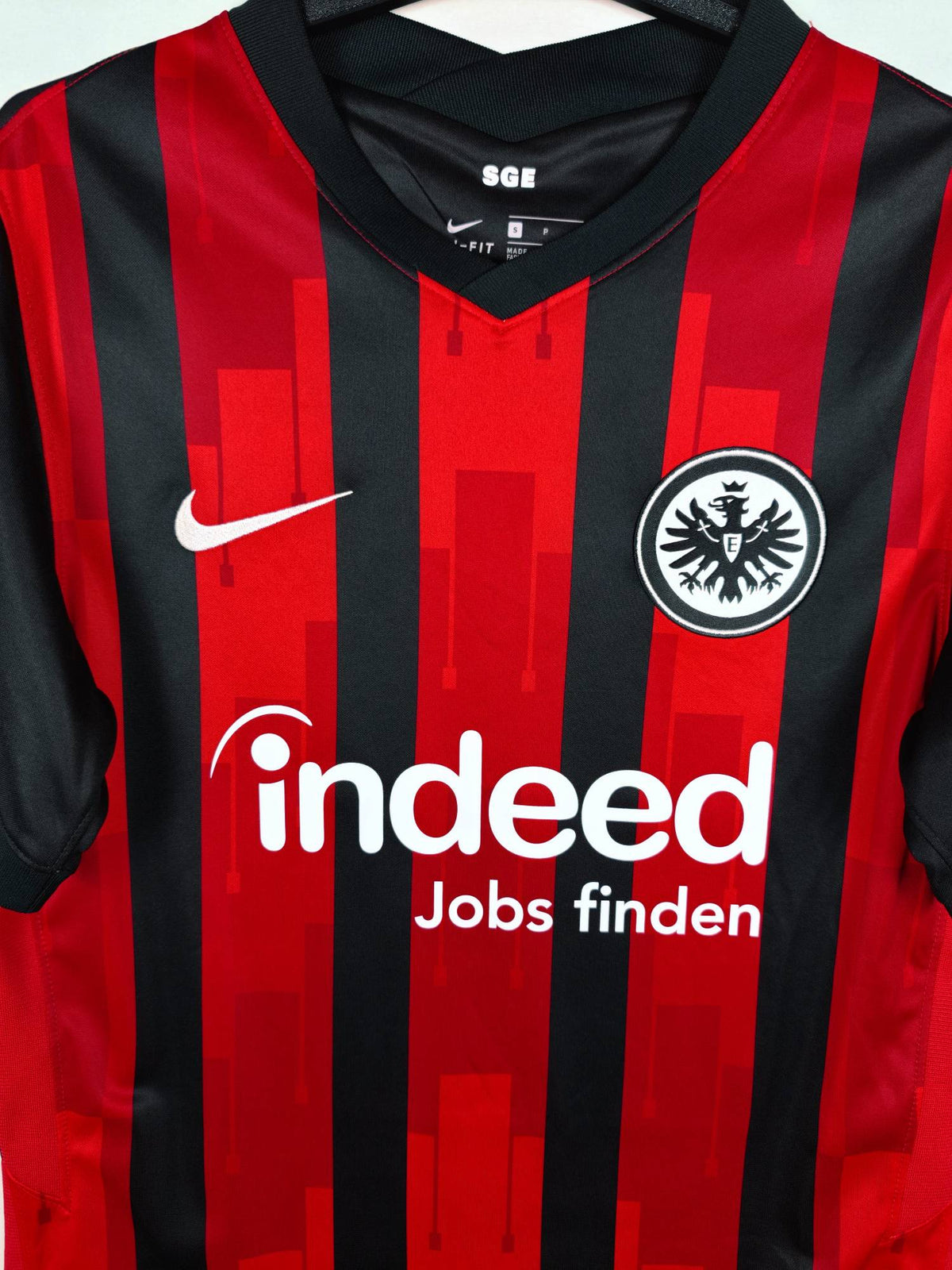 2020-21 Eintracht Frankfurt Home Shirt - detailed view