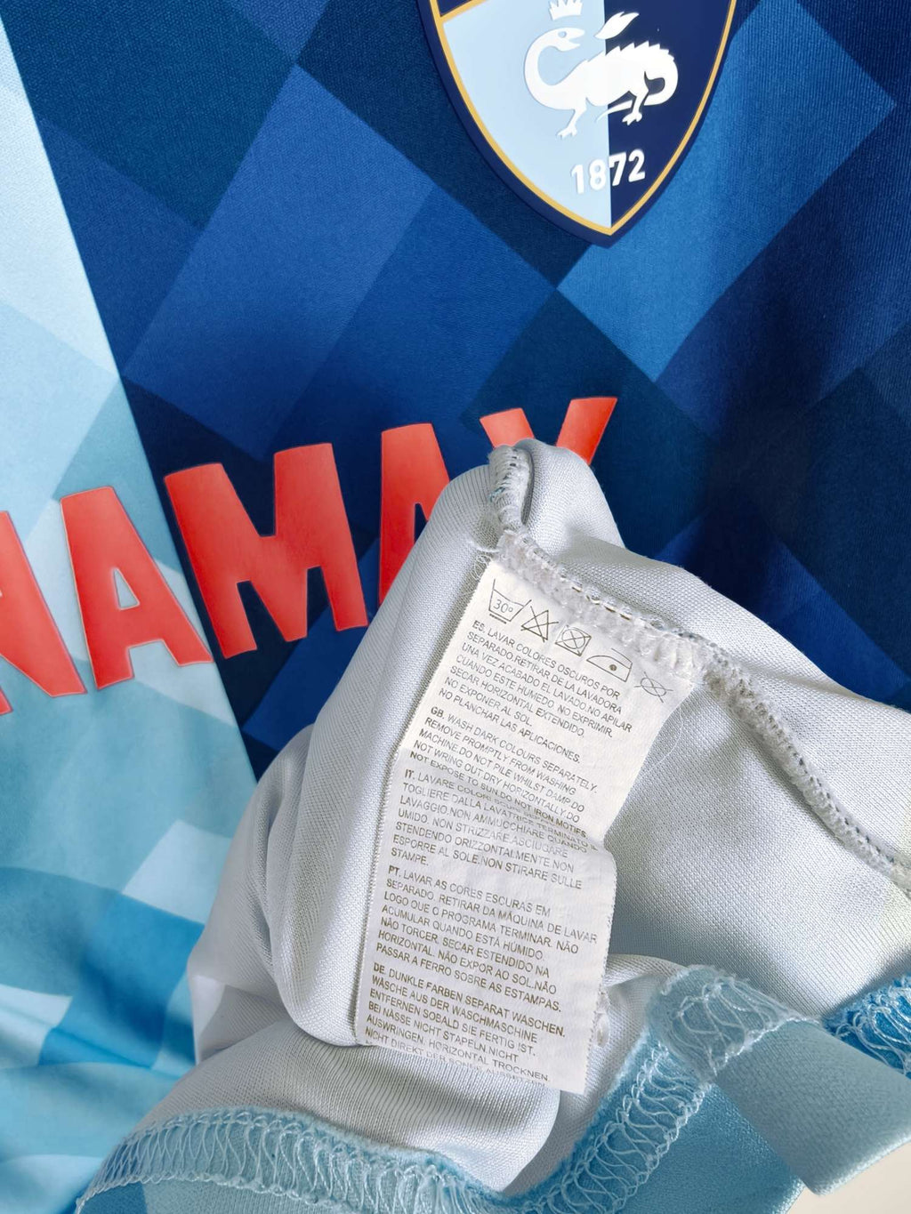 2023-24 Le Havre thuisshirt - detailfoto