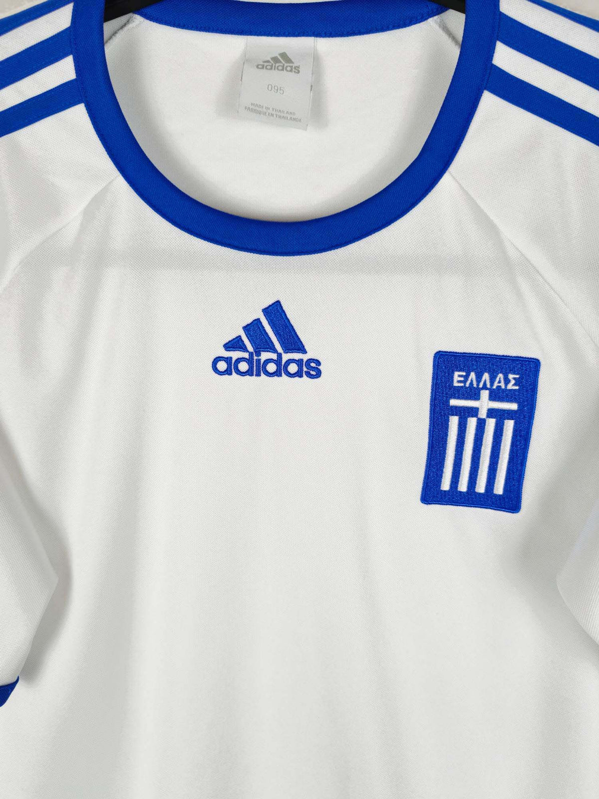 2006-08 Greece Away Shirt - detailed view