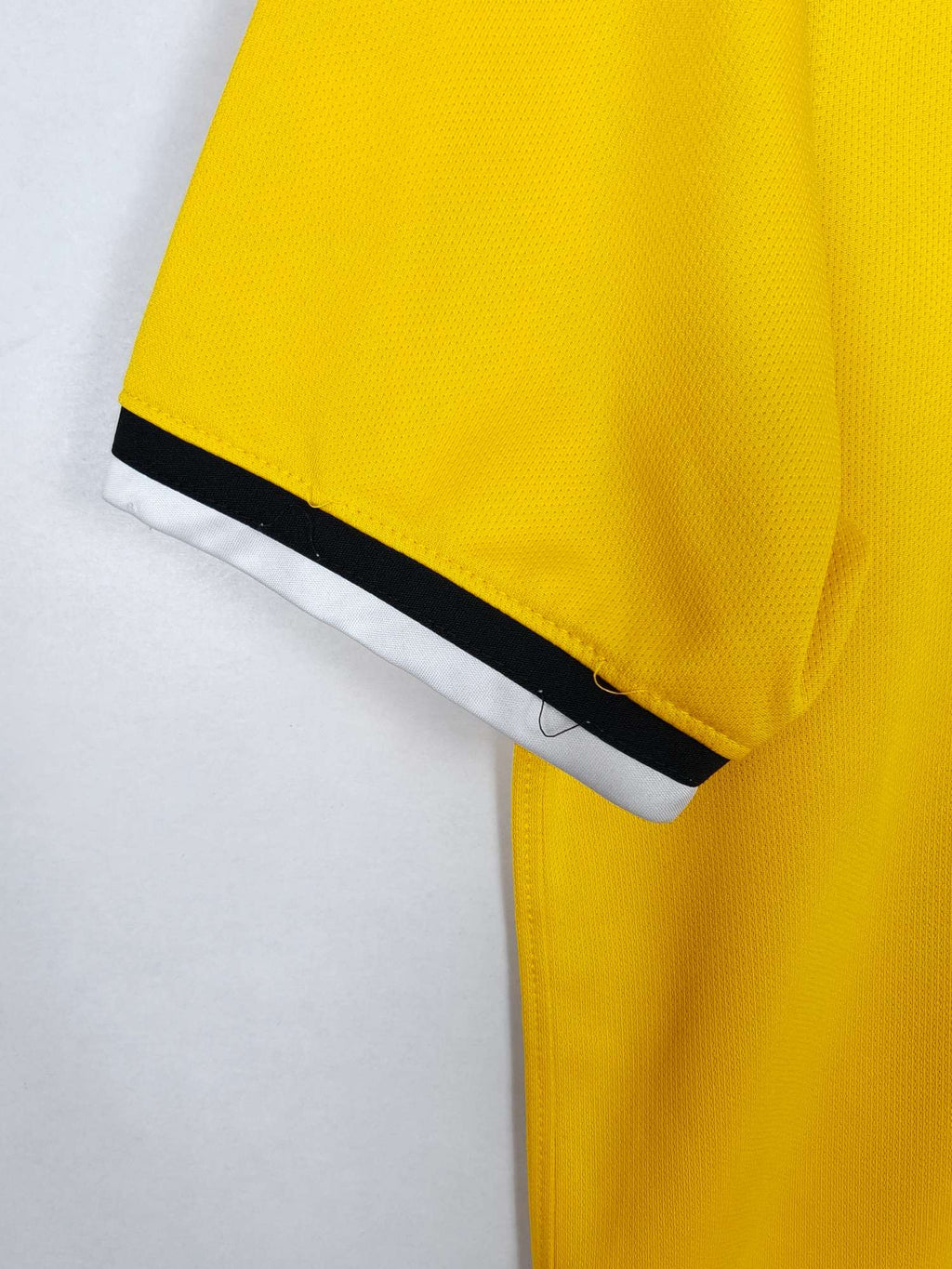 2013-14 Juventus uitshirt Tevez #10 - detailfoto