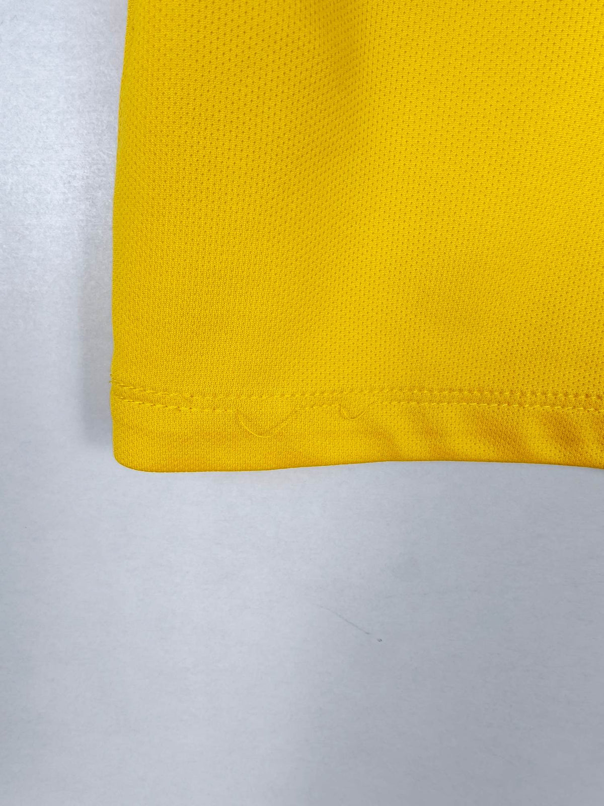 2013-14 Juventus uitshirt Tevez #10 - detailfoto