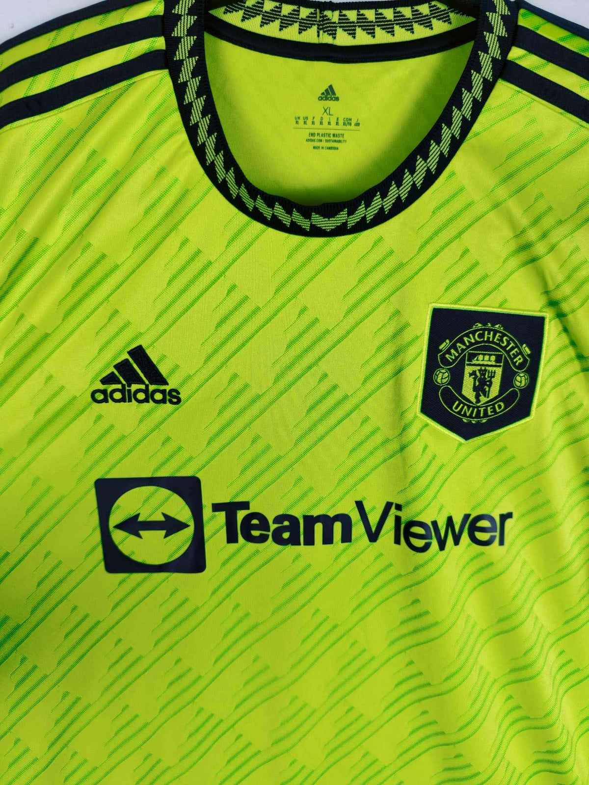 2022-23 Manchester United Third Shirt - detailed view