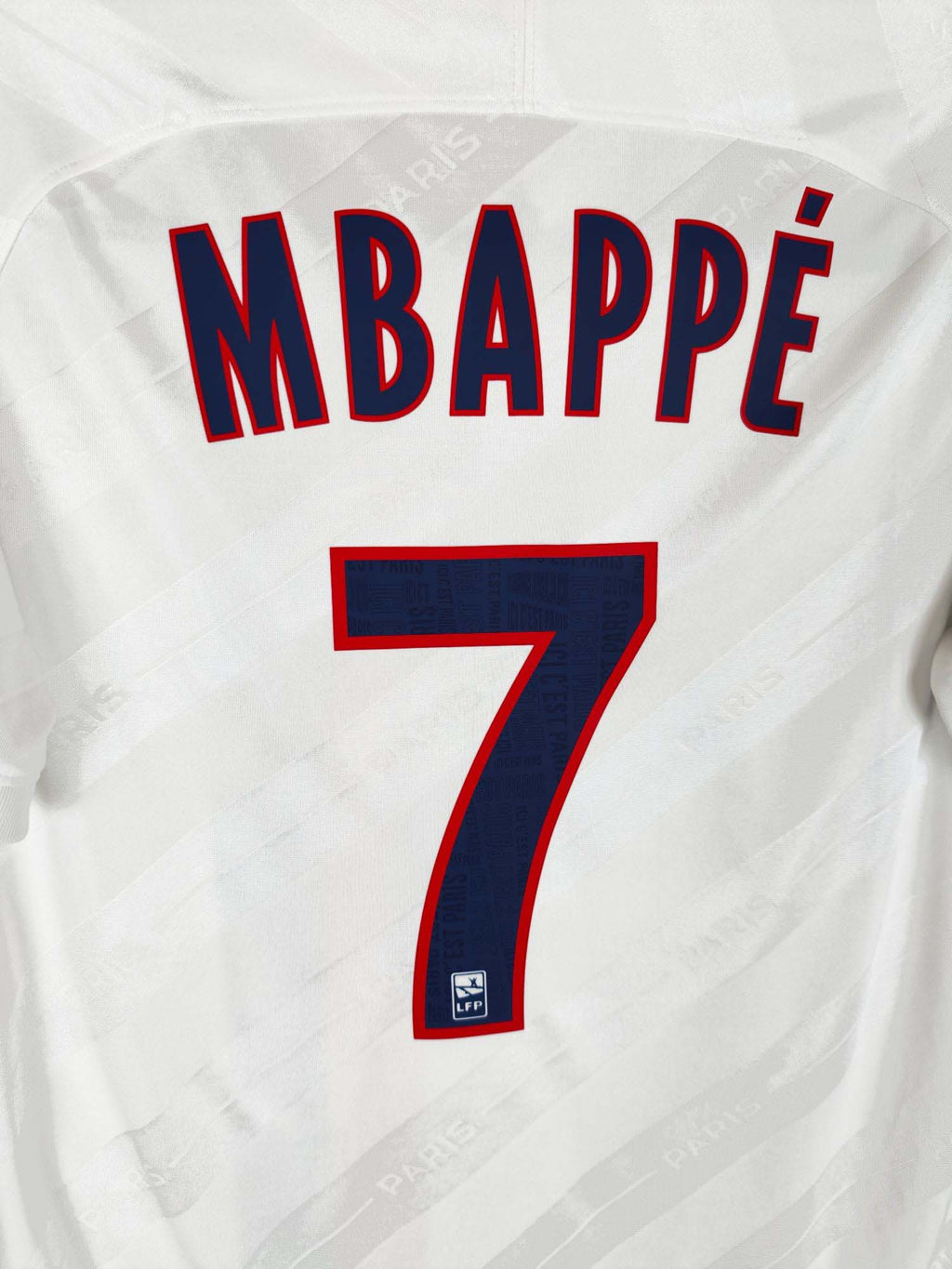 2019-20 Paris Saint-Germain Third Shirt Mbappé #7 - detailed view