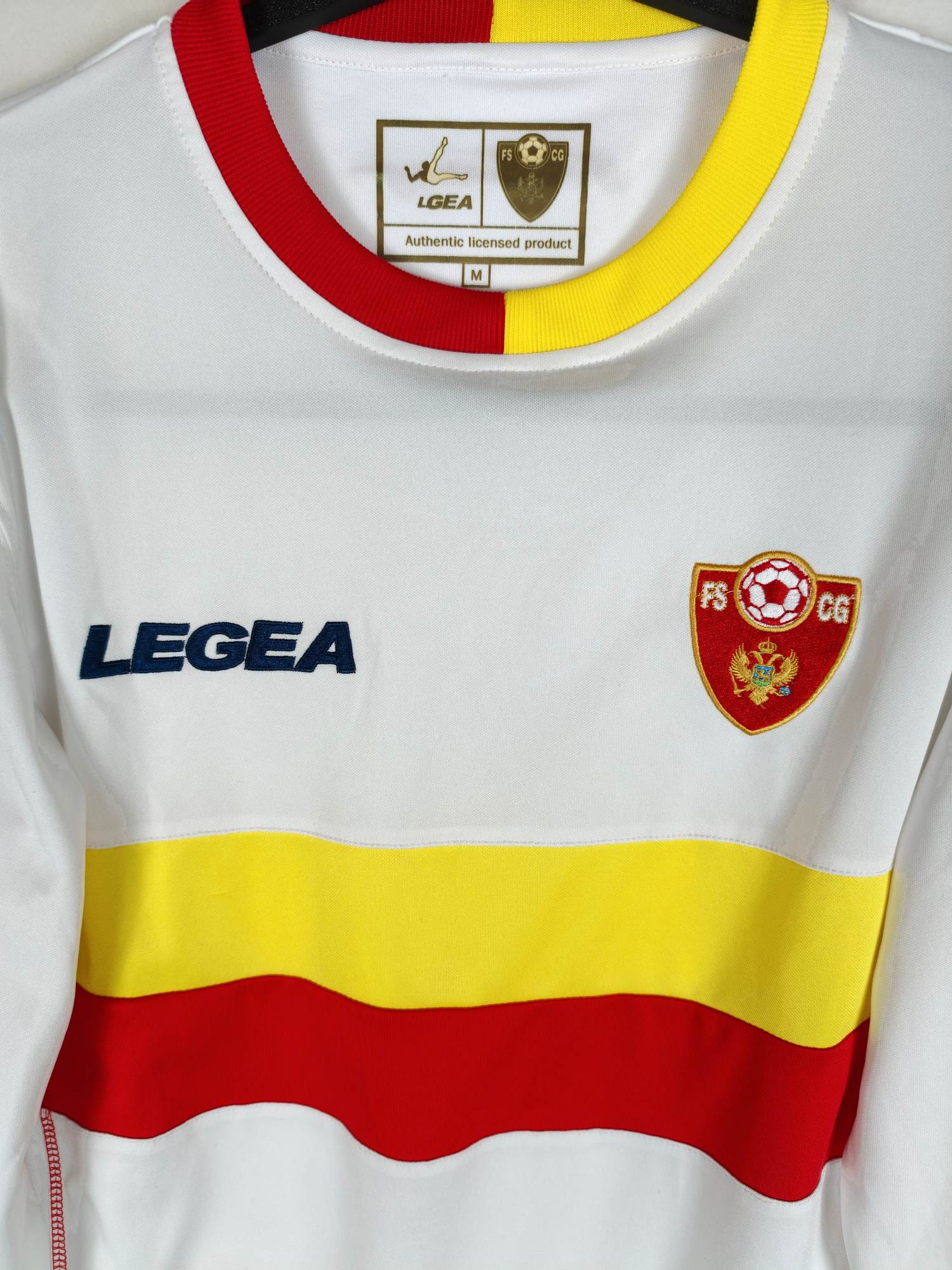 2015-16 Montenegro uitshirt (LS)