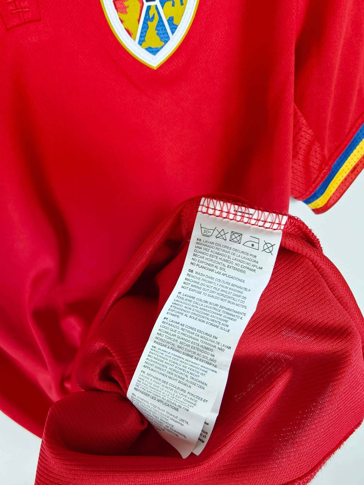 2023-24 Romania Away Shirt - detailed view