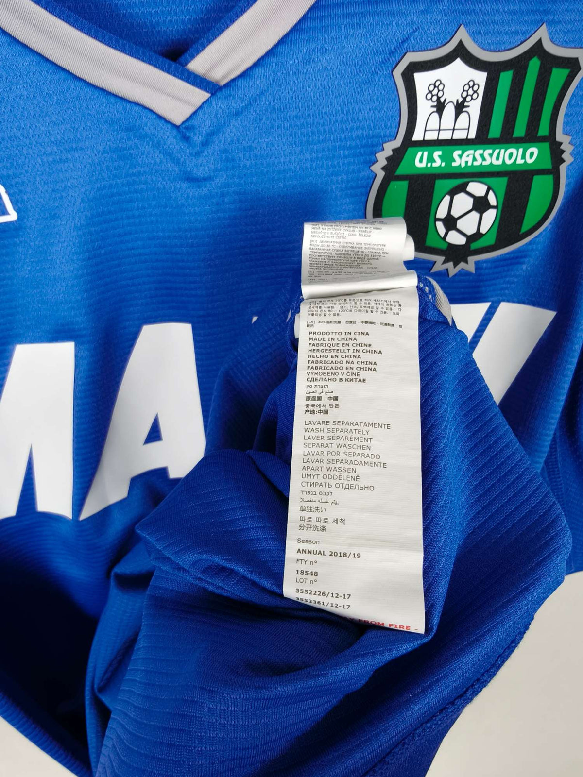 2018-19 Sassuolo Goalkeeper Shirt - detailed view