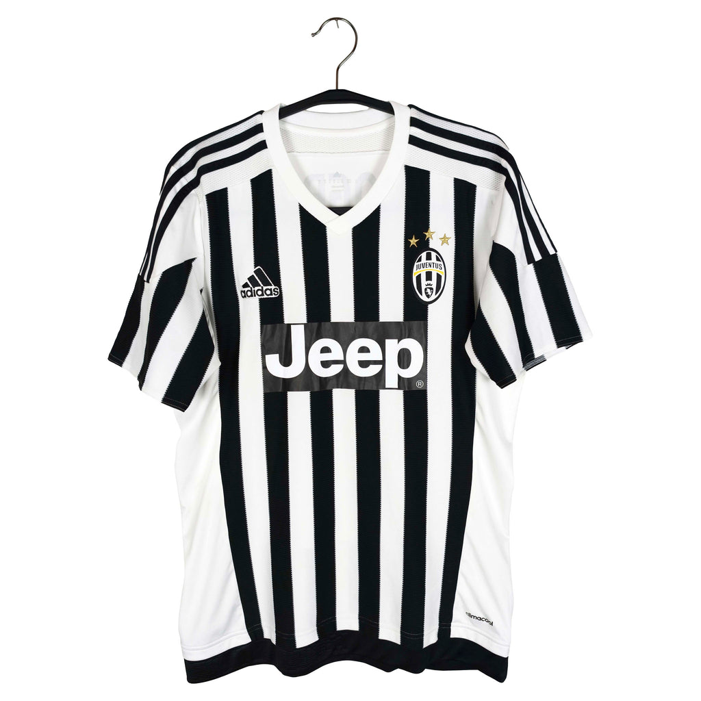 2015-16 Juventus Home Shirt Pogba #10 - front view
