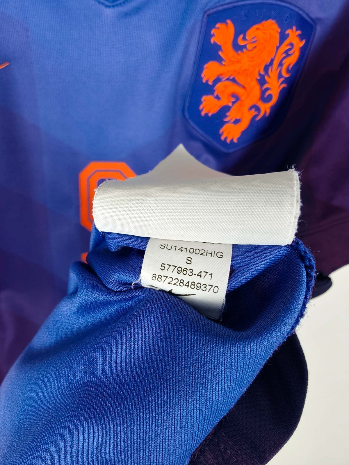2014-15 Netherlands Away Shirt V. Persie #9 - detailed view