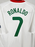 2008-10 Portugal Away Shirt Ronaldo #7 - detailed view
