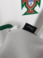 2008-10 Portugal Away Shirt Ronaldo #7 - detailed view