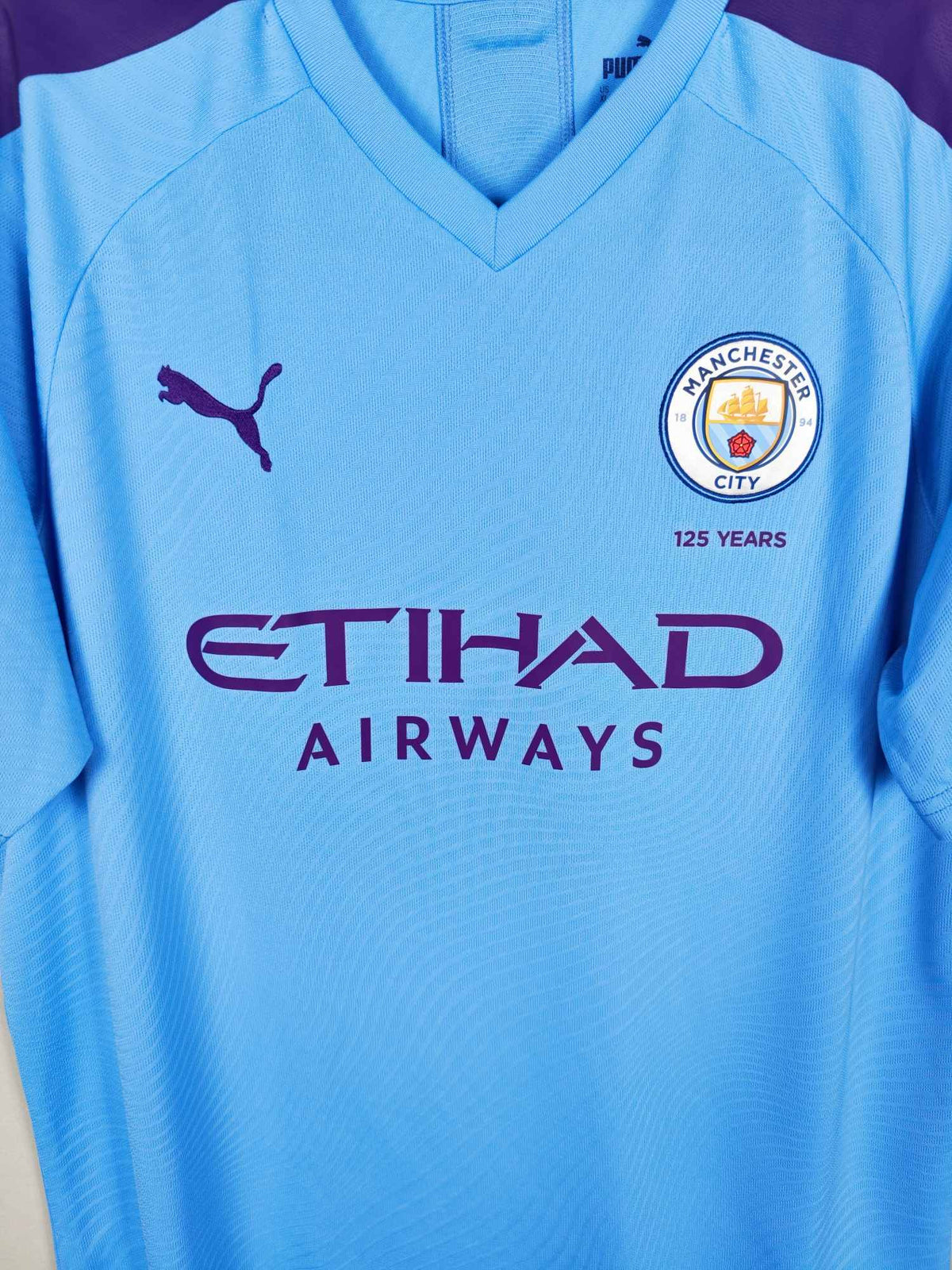 2019-20 Manchester City Home Shirt - detailed view