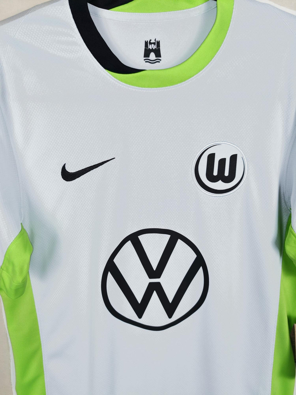 2024-25 Wolfsburg Third Shirt - detailed view
