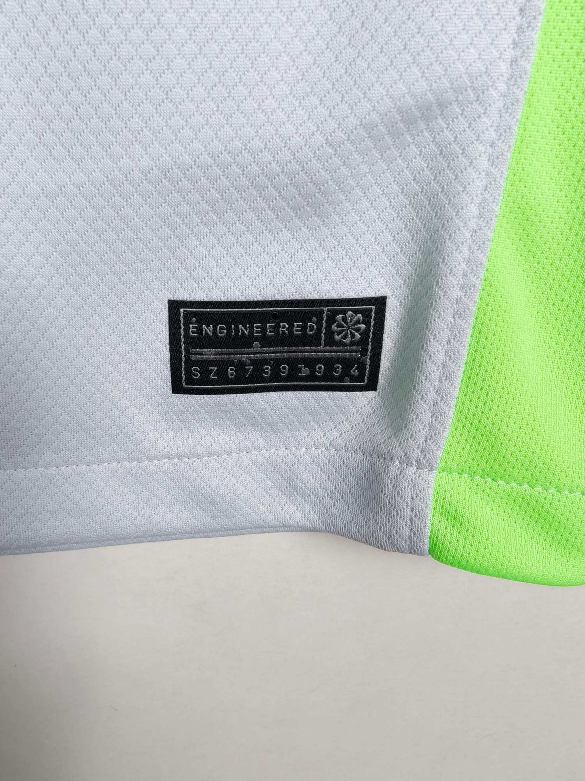 2024-25 Wolfsburg Third Shirt - detailed view