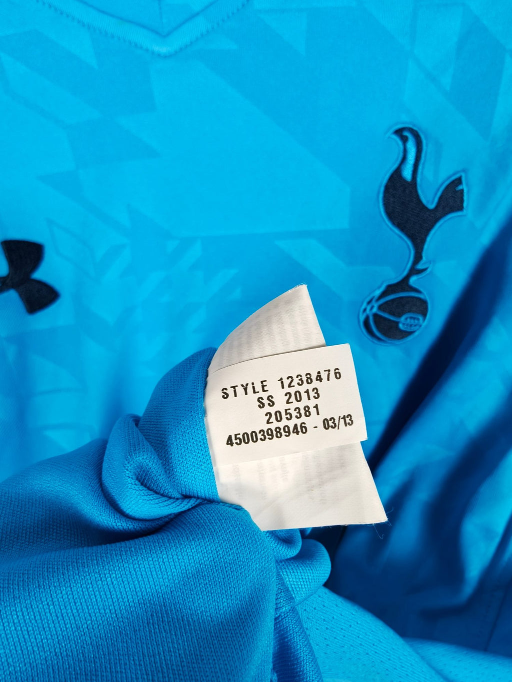 2013-14 Tottenham Hotspur Away Shirt Dembélé #19 - detailed view
