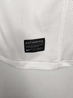 2010-11 Portugal Away Shirt - detailed view