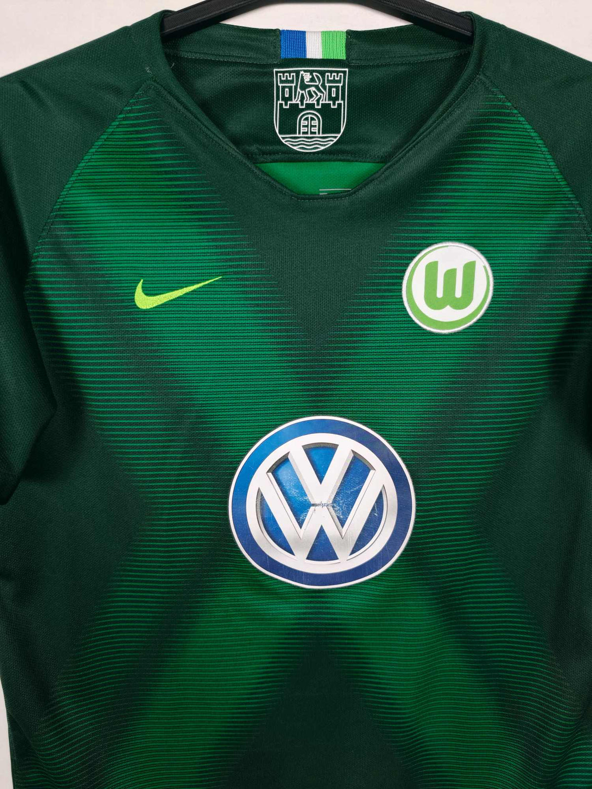 2018-19 Wolfsburg Home Shirt Roussillon #15 - detailed view