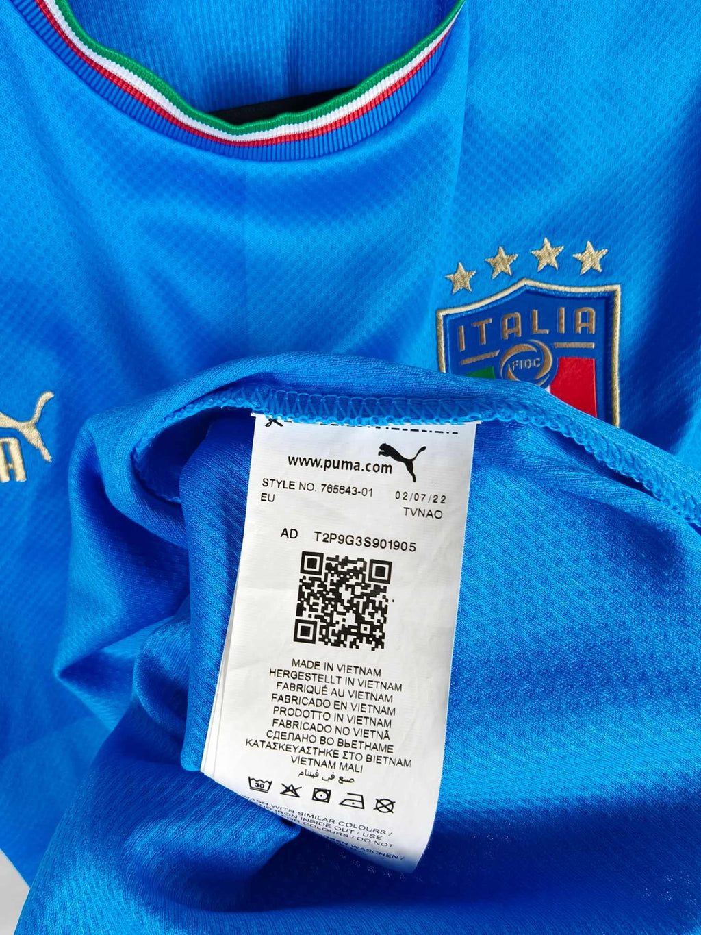 2022 Italy Home Shirt Chiesa #14 - detailed view