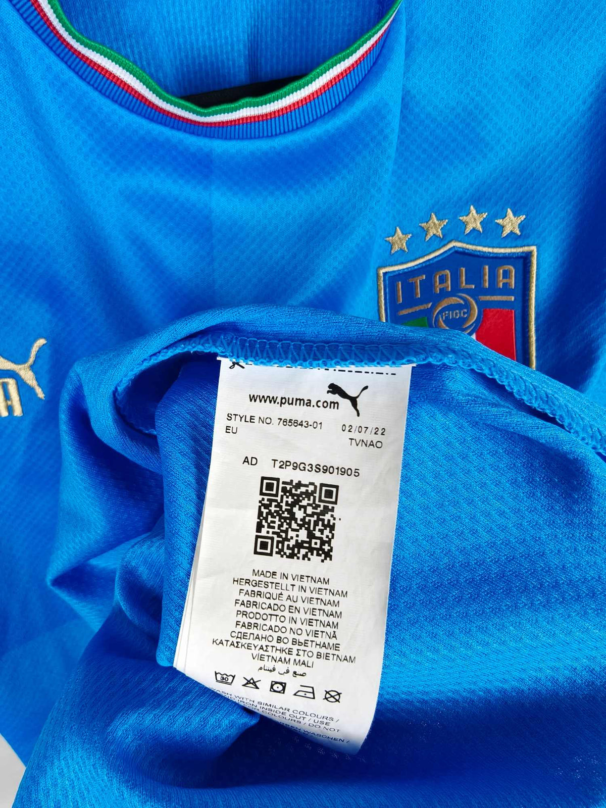 2022 Italy Home Shirt Chiesa #14 - detailed view