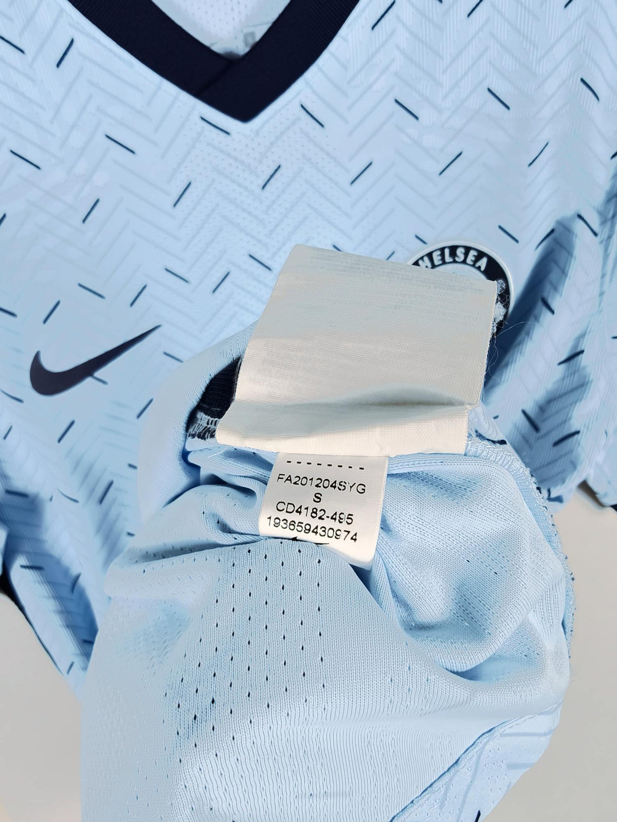 2020-21 Chelsea Away Shirt Pulisic #10 (Pro) - detailed view