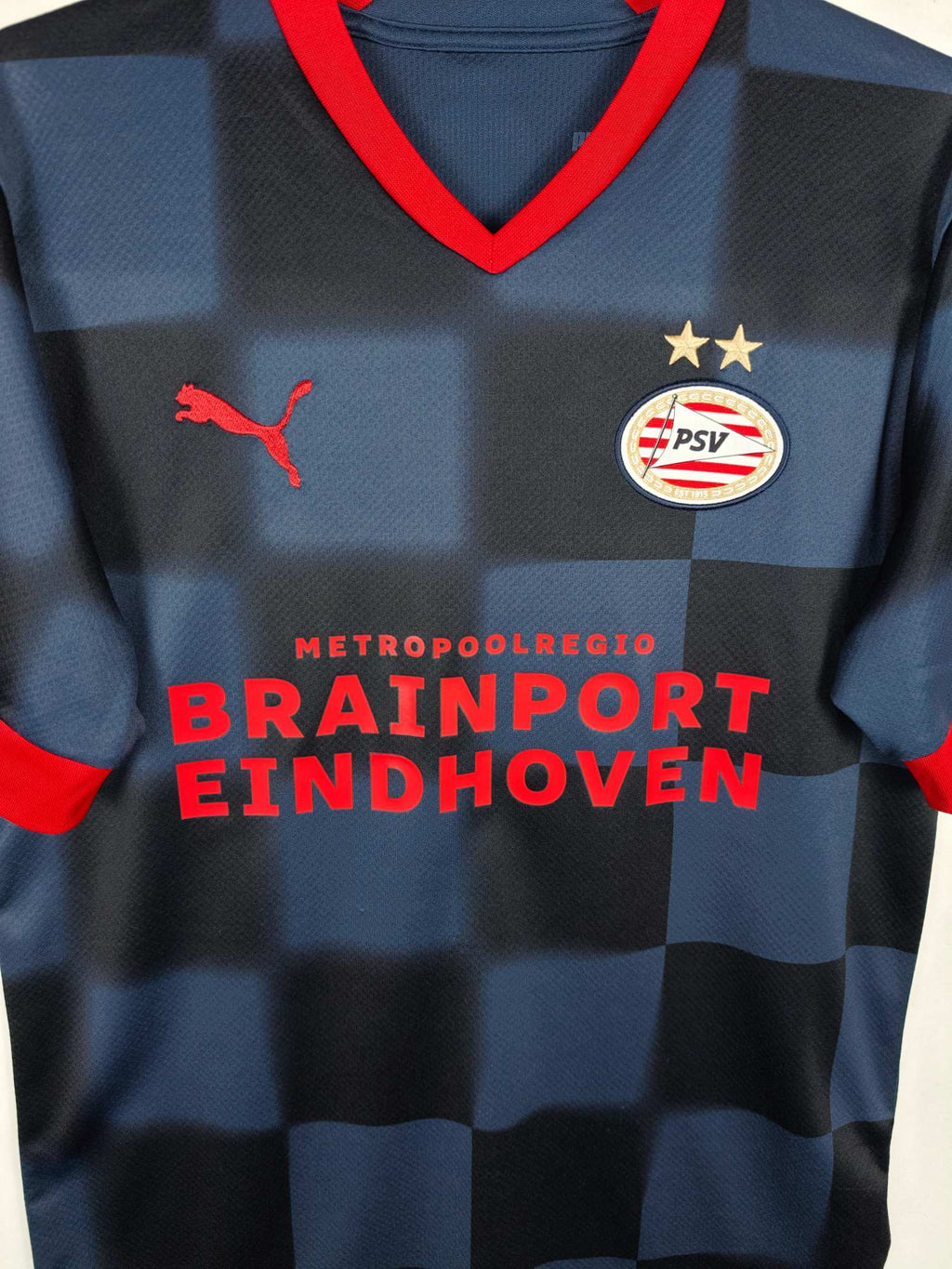 2022-23 PSV Away Shirt Xavi #7 - detailed view