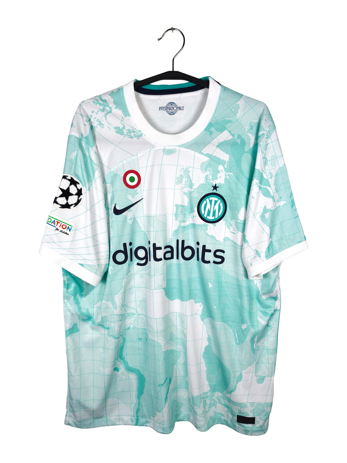 2022-23 Inter Milan Away Shirt Lautaro #10 - front view
