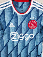 2020-21 Ajax Away Shirt Van de Beek #6 - detailed view