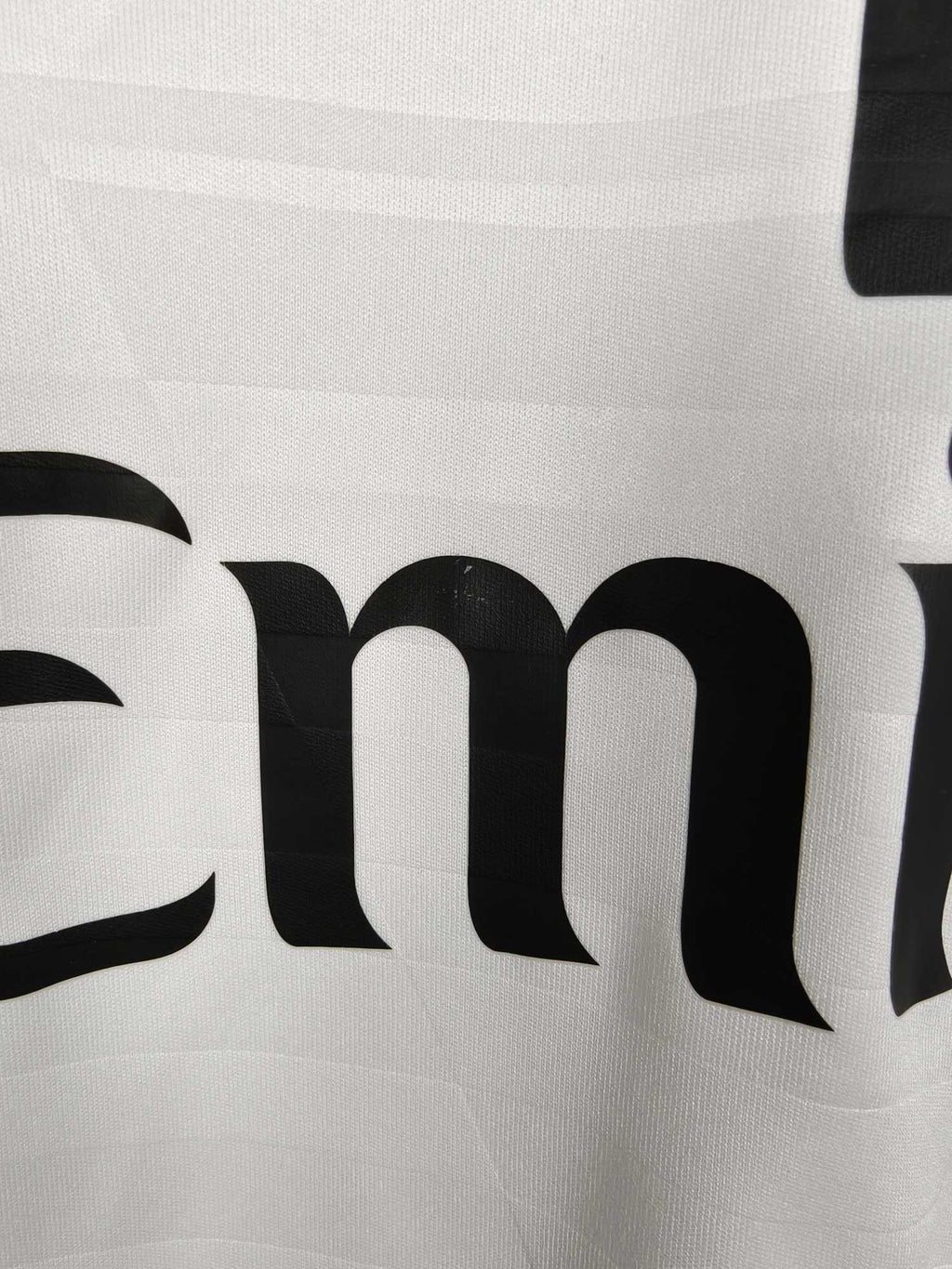 2014-15 Real Madrid Home Shirt Bale #11 - detailed view