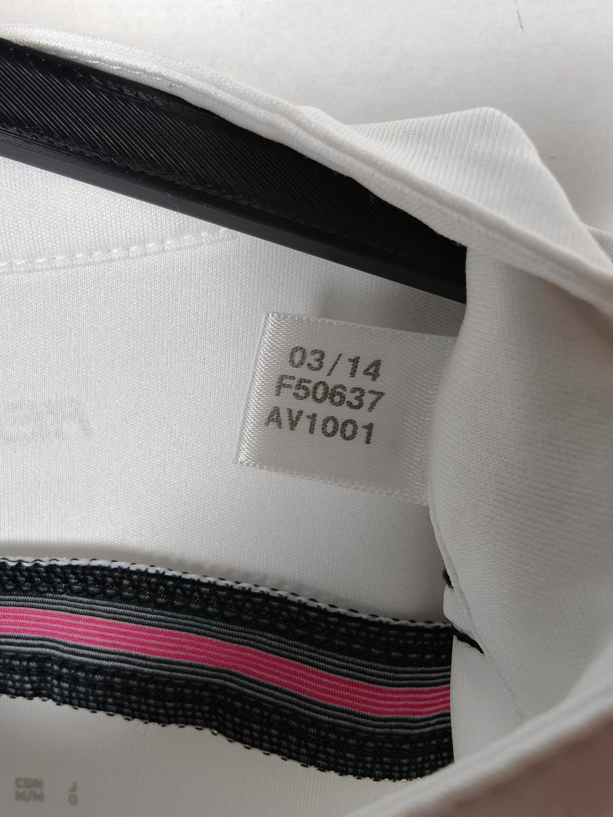 2014-15 Real Madrid Home Shirt Bale #11 - detailed view