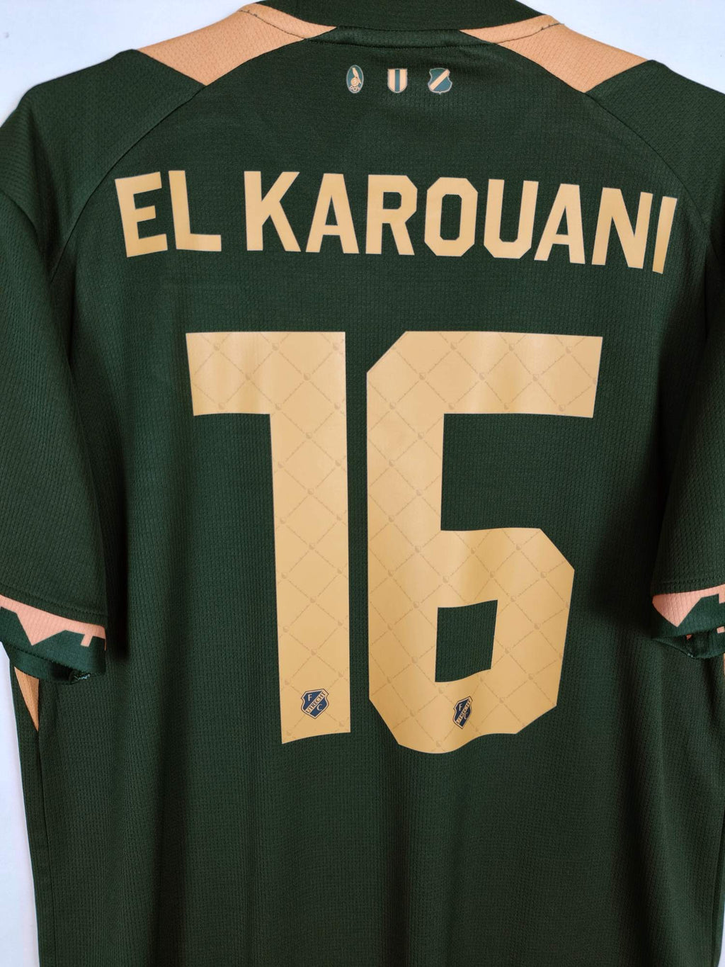 2025-26 Utrecht Away Shirt El Karouani #16 - detailed view