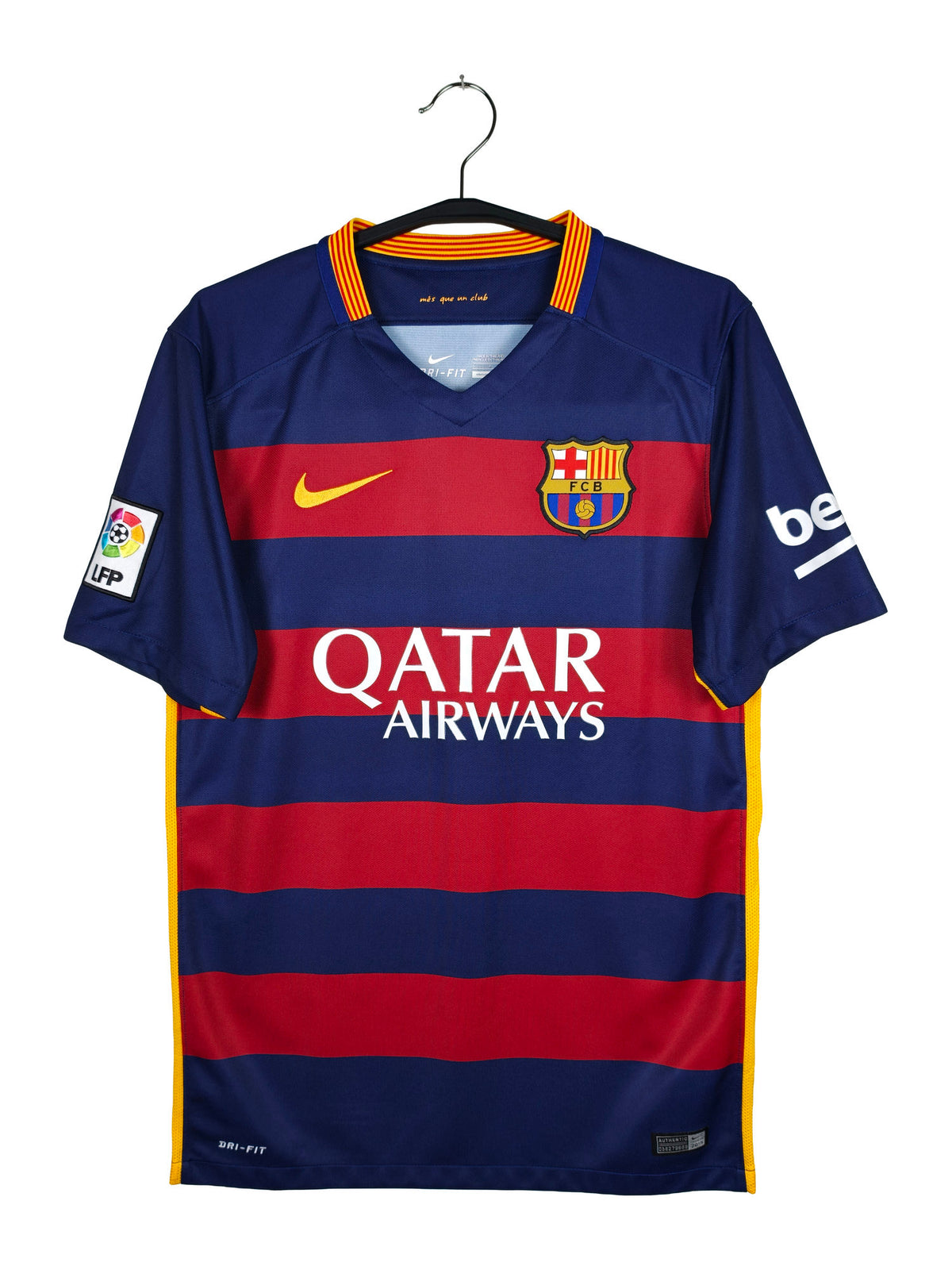 2015-16 Barcelona Home Shirt Neymar Jr. #11 - front view