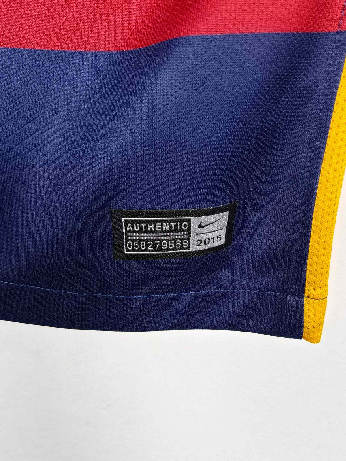 2015-16 Barcelona Home Shirt Neymar Jr. #11 - detailed view